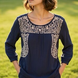 Skies Are Blue Sia Navy Embroidered Peasant Top